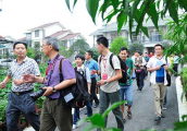 深圳新安街购物节开始一个月