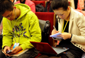 广东:骄傲！中国第一部城市民族主题素材电视剧诞生深圳 10月央视一套播出